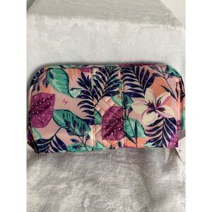 LUG FLASH Cosmetic Case - Azaela Pink NWT